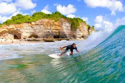 Intermediate-Surf-Coaching-Dreamland-Next-Level-Surf-Camp-Bali.jpg