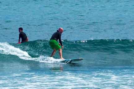 beginner-surfing-Balangan-NextLevel-Surfcamp-Bali.jpg
