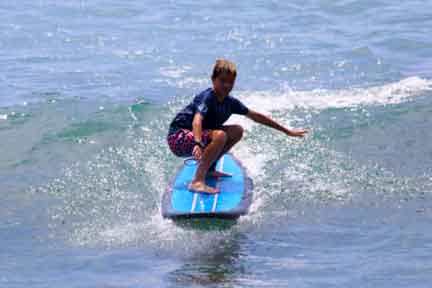 Padang-rights-surf-lesson-NextLevel-Surfcamp-Bali.jpg